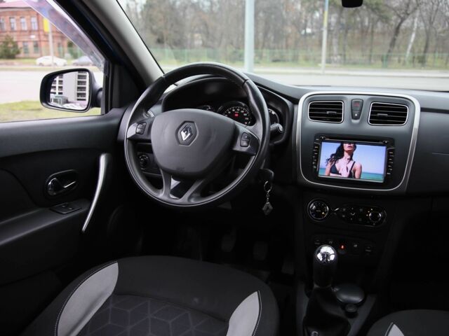 Синий Рено Сандеро, объемом двигателя 1.5 л и пробегом 92 тыс. км за 9800 $, фото 9 на Automoto.ua