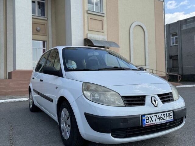 Белый Рено Сценик II, объемом двигателя 1.5 л и пробегом 295 тыс. км за 4350 $, фото 2 на Automoto.ua