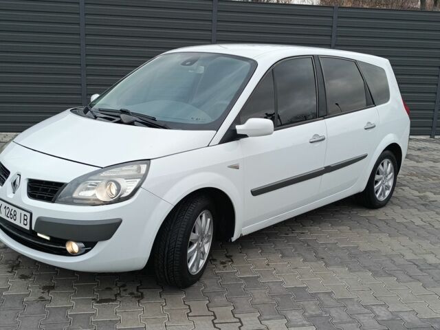 Білий Рено Сценік II, об'ємом двигуна 1.9 л та пробігом 300 тис. км за 5500 $, фото 3 на Automoto.ua
