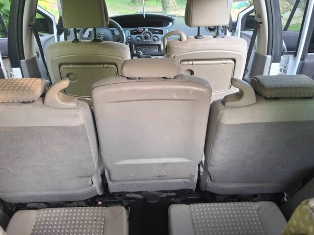 Белый Рено Сценик II, объемом двигателя 1.5 л и пробегом 158 тыс. км за 3900 $, фото 10 на Automoto.ua