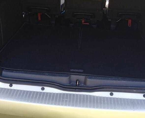 Бежевый Рено Сценик II, объемом двигателя 1.9 л и пробегом 150 тыс. км за 5400 $, фото 8 на Automoto.ua