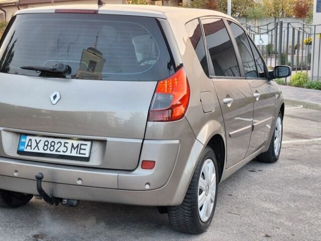 Бежевый Рено Сценик II, объемом двигателя 1.6 л и пробегом 192 тыс. км за 5900 $, фото 2 на Automoto.ua