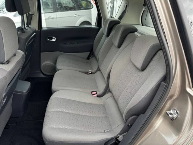 Бежевый Рено Сценик II, объемом двигателя 1.6 л и пробегом 197 тыс. км за 5699 $, фото 15 на Automoto.ua