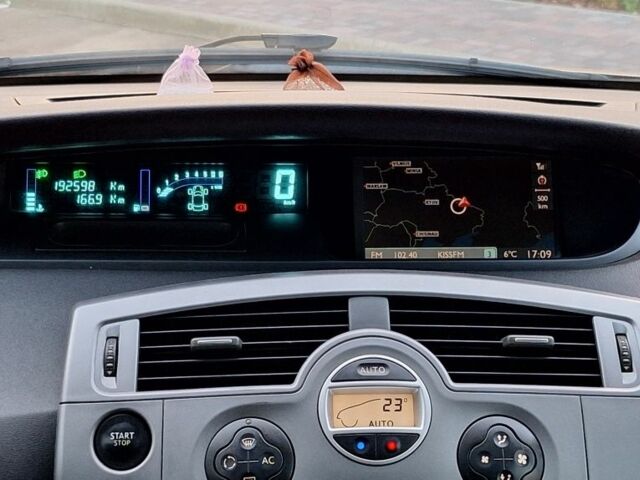 Бежевый Рено Сценик II, объемом двигателя 1.6 л и пробегом 192 тыс. км за 5900 $, фото 5 на Automoto.ua