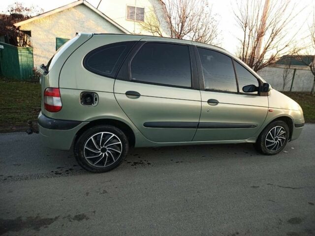 Бежевый Рено Сценик II, объемом двигателя 1.9 л и пробегом 320 тыс. км за 2200 $, фото 4 на Automoto.ua