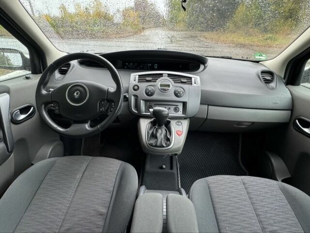 Рено Сценік II 2006 у Полтаві на Automoto.ua Бежевий Рено Сценік II, об'ємом двигуна 1.6 л та пробігом 131 тис. км за 5300 $, фото 4 на Automoto.ua