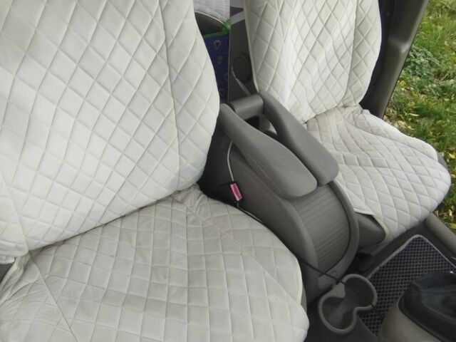 Бежевый Рено Сценик II, объемом двигателя 1.6 л и пробегом 247 тыс. км за 4400 $, фото 15 на Automoto.ua