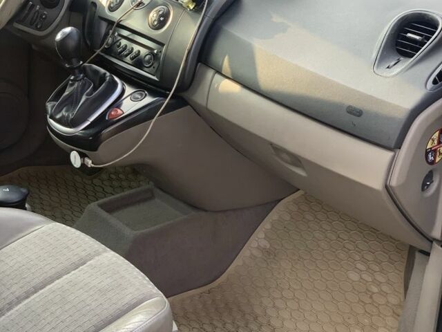 Черный Рено Сценик II, объемом двигателя 1.9 л и пробегом 288 тыс. км за 4700 $, фото 3 на Automoto.ua