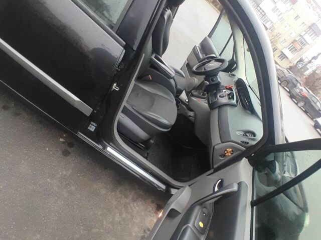 Чорний Рено Сценік II, об'ємом двигуна 1.6 л та пробігом 194 тис. км за 6100 $, фото 11 на Automoto.ua