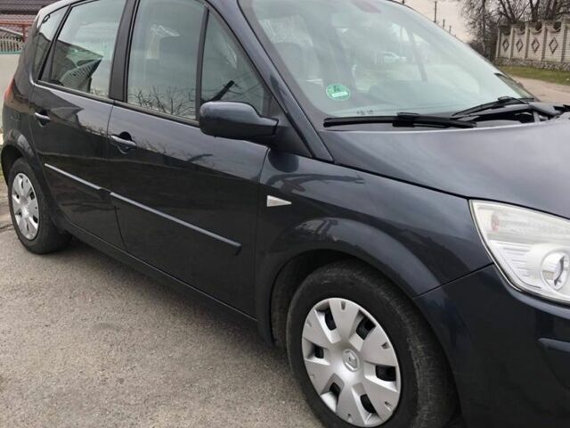 Черный Рено Сценик II, объемом двигателя 1.6 л и пробегом 221 тыс. км за 5600 $, фото 7 на Automoto.ua