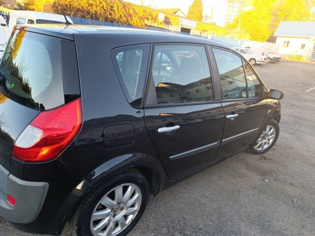 Черный Рено Сценик II, объемом двигателя 1.5 л и пробегом 269 тыс. км за 4999 $, фото 11 на Automoto.ua