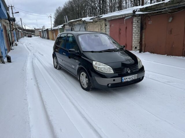 Черный Рено Сценик II, объемом двигателя 1.6 л и пробегом 160 тыс. км за 4200 $, фото 1 на Automoto.ua
