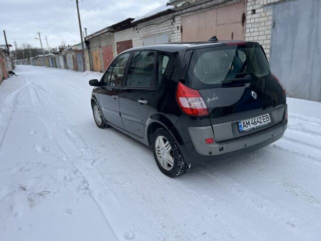 Черный Рено Сценик II, объемом двигателя 1.6 л и пробегом 160 тыс. км за 4200 $, фото 3 на Automoto.ua