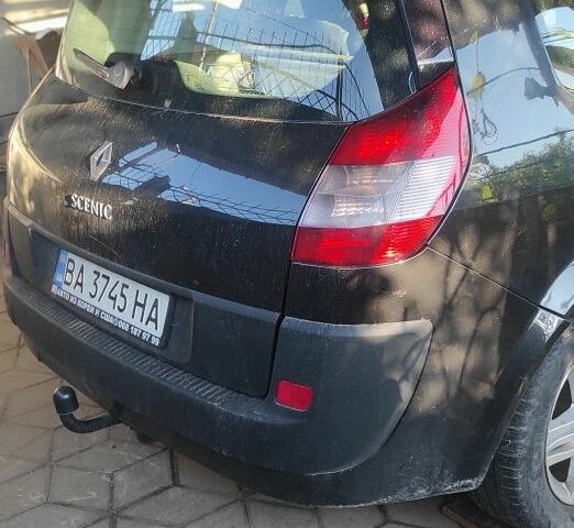 Черный Рено Сценик II, объемом двигателя 1.9 л и пробегом 275 тыс. км за 4100 $, фото 5 на Automoto.ua