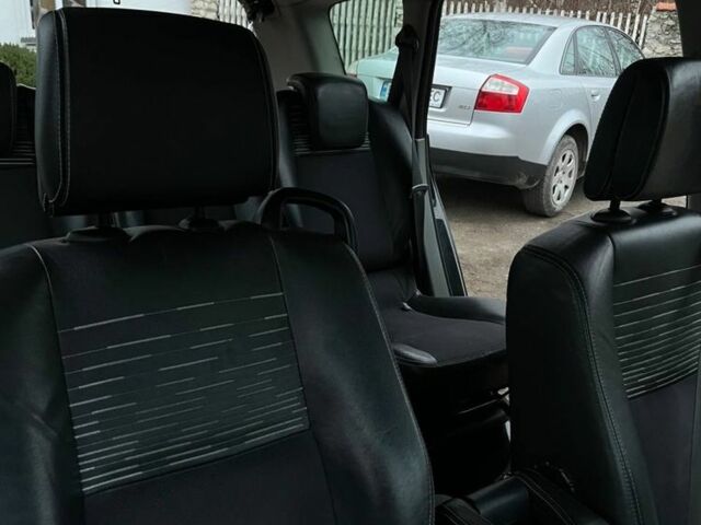 Чорний Рено Сценік II, об'ємом двигуна 1.6 л та пробігом 250 тис. км за 4100 $, фото 10 на Automoto.ua