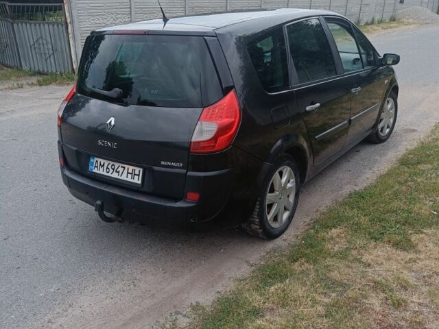 Черный Рено Сценик II, объемом двигателя 1.9 л и пробегом 300 тыс. км за 2999 $, фото 2 на Automoto.ua