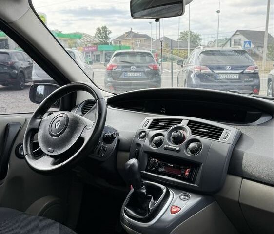 Чорний Рено Сценік II, об'ємом двигуна 1.6 л та пробігом 202 тис. км за 5800 $, фото 15 на Automoto.ua