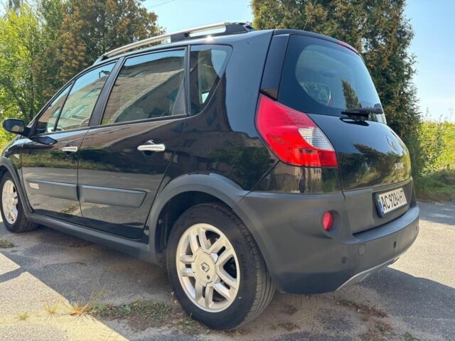 Черный Рено Сценик II, объемом двигателя 1.6 л и пробегом 245 тыс. км за 6200 $, фото 3 на Automoto.ua