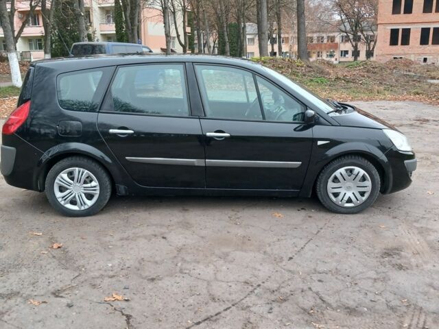 Черный Рено Сценик II, объемом двигателя 1.6 л и пробегом 250 тыс. км за 5100 $, фото 2 на Automoto.ua