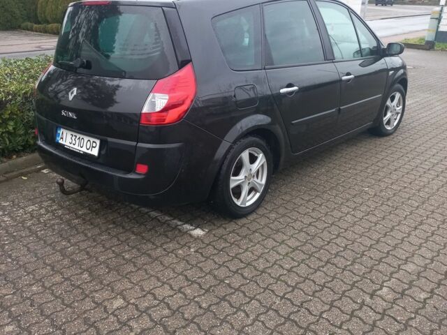 Чорний Рено Сценік II, об'ємом двигуна 2 л та пробігом 242 тис. км за 5299 $, фото 3 на Automoto.ua
