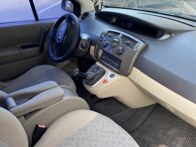 Чорний Рено Сценік II, об'ємом двигуна 1.6 л та пробігом 300 тис. км за 4200 $, фото 1 на Automoto.ua