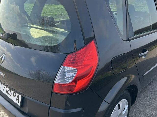 Чорний Рено Сценік II, об'ємом двигуна 1.6 л та пробігом 187 тис. км за 6000 $, фото 15 на Automoto.ua