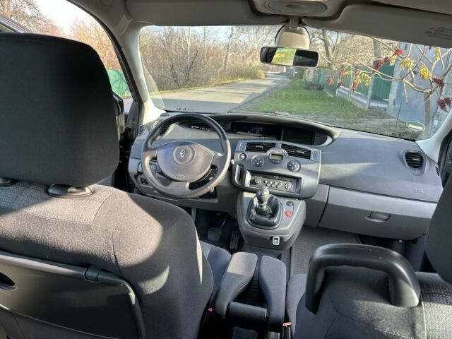 Чорний Рено Сценік II, об'ємом двигуна 1.6 л та пробігом 187 тис. км за 6000 $, фото 20 на Automoto.ua