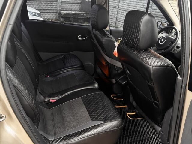 Коричневый Рено Сценик II, объемом двигателя 1.9 л и пробегом 365 тыс. км за 5200 $, фото 5 на Automoto.ua