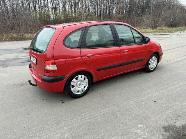 Красный Рено Сценик II, объемом двигателя 1.9 л и пробегом 218 тыс. км за 2555 $, фото 1 на Automoto.ua