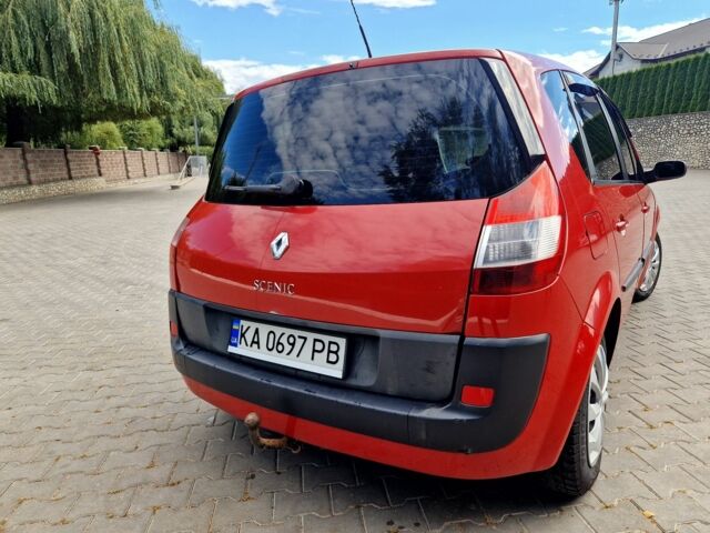 Красный Рено Сценик II, объемом двигателя 1.6 л и пробегом 205 тыс. км за 4700 $, фото 8 на Automoto.ua