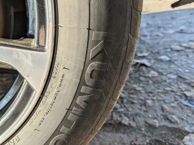 Красный Рено Сценик II, объемом двигателя 1.6 л и пробегом 143 тыс. км за 5800 $, фото 15 на Automoto.ua