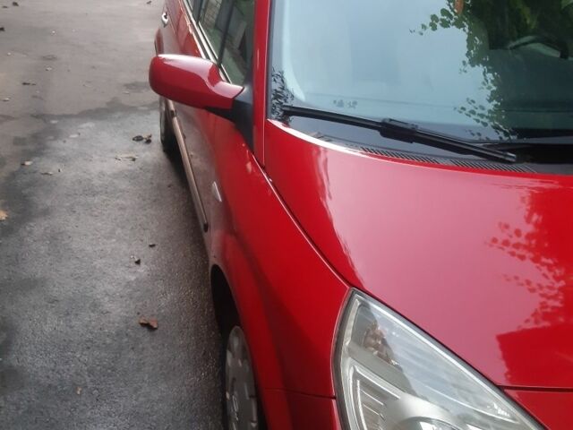 Красный Рено Сценик II, объемом двигателя 1.5 л и пробегом 264 тыс. км за 5650 $, фото 3 на Automoto.ua