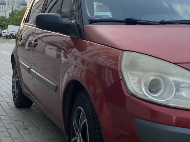 Красный Рено Сценик II, объемом двигателя 1.5 л и пробегом 241 тыс. км за 4279 $, фото 8 на Automoto.ua