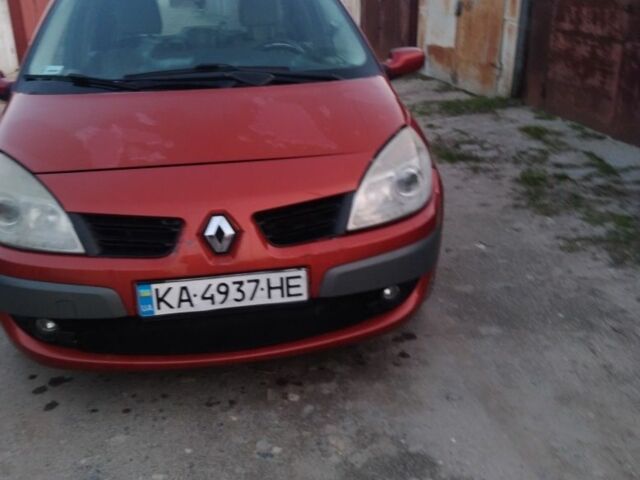Красный Рено Сценик II, объемом двигателя 1.9 л и пробегом 220 тыс. км за 5300 $, фото 8 на Automoto.ua