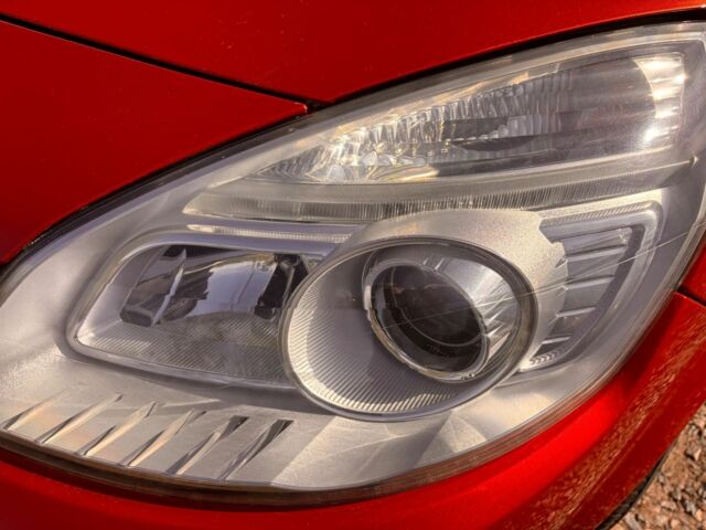 Красный Рено Сценик II, объемом двигателя 1.6 л и пробегом 170 тыс. км за 5200 $, фото 6 на Automoto.ua