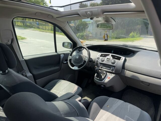 Рено Сценик II, объемом двигателя 1.5 л и пробегом 340 тыс. км за 1900 $, фото 5 на Automoto.ua