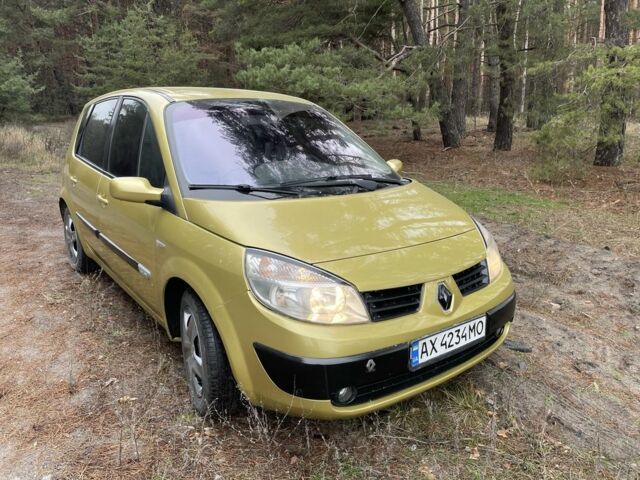 Желтый Рено Сценик II, объемом двигателя 1.6 л и пробегом 270 тыс. км за 3900 $, фото 3 на Automoto.ua
