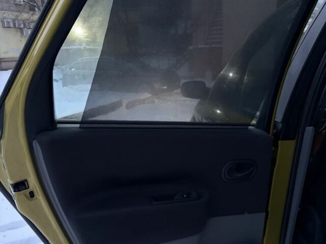 Жовтий Рено Сценік II, об'ємом двигуна 1.6 л та пробігом 230 тис. км за 4800 $, фото 14 на Automoto.ua