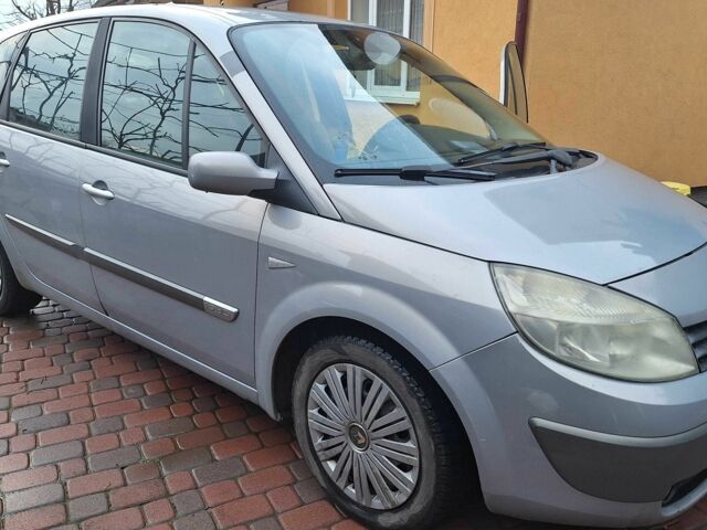 Серый Рено Сценик II, объемом двигателя 1.9 л и пробегом 315 тыс. км за 3900 $, фото 4 на Automoto.ua