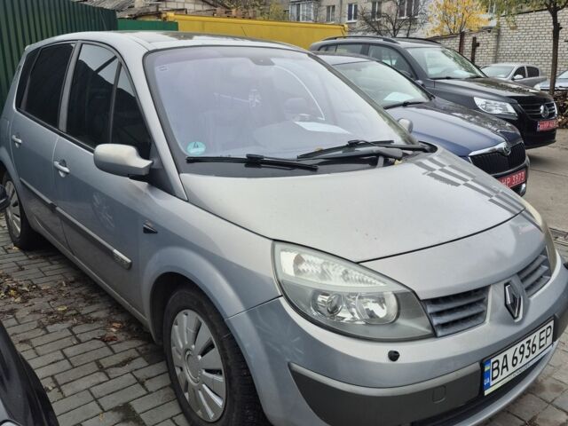 Сірий Рено Сценік II, об'ємом двигуна 2 л та пробігом 270 тис. км за 3777 $, фото 1 на Automoto.ua