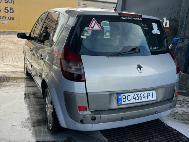 Серый Рено Сценик II, объемом двигателя 1.9 л и пробегом 200 тыс. км за 3350 $, фото 1 на Automoto.ua