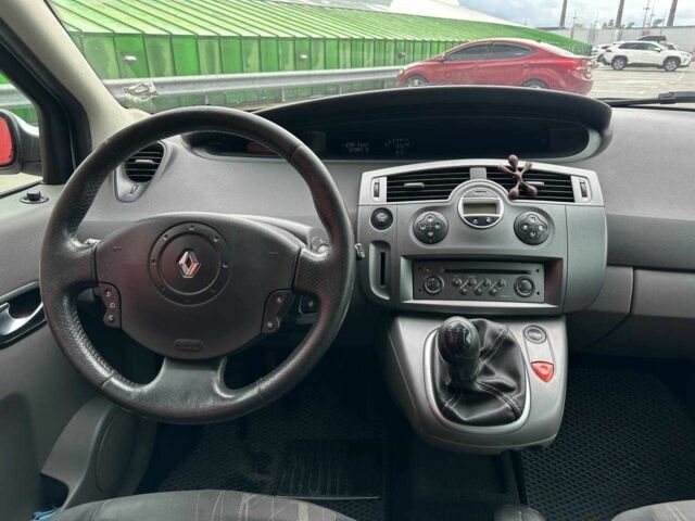 Сірий Рено Сценік II, об'ємом двигуна 0 л та пробігом 302 тис. км за 4990 $, фото 12 на Automoto.ua