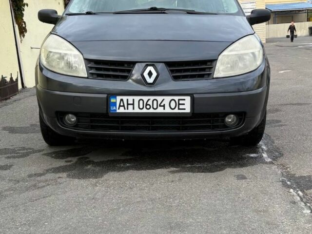 Серый Рено Сценик II, объемом двигателя 1.6 л и пробегом 250 тыс. км за 4600 $, фото 5 на Automoto.ua