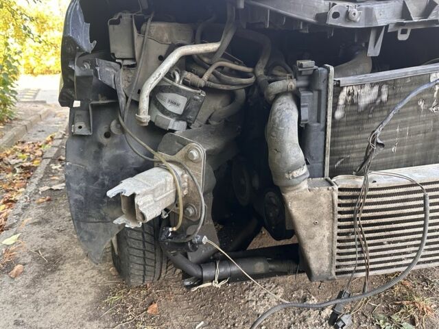 Серый Рено Сценик II, объемом двигателя 1.5 л и пробегом 400 тыс. км за 2100 $, фото 1 на Automoto.ua