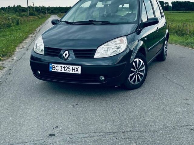 Серый Рено Сценик II, объемом двигателя 1.5 л и пробегом 211 тыс. км за 4600 $, фото 3 на Automoto.ua