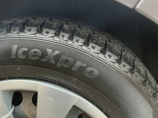 Сірий Рено Сценік II, об'ємом двигуна 1.6 л та пробігом 210 тис. км за 5300 $, фото 6 на Automoto.ua