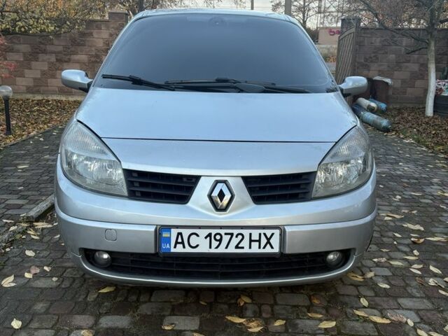 Серый Рено Сценик II, объемом двигателя 1.5 л и пробегом 288 тыс. км за 4800 $, фото 1 на Automoto.ua