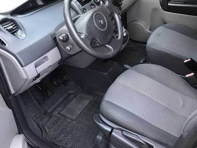 Рено Сценік II 2006 у Житомирі на Automoto.ua Сірий Рено Сценік II, об'ємом двигуна 1.5 л та пробігом 345 тис. км за 4300 $, фото 8 на Automoto.ua