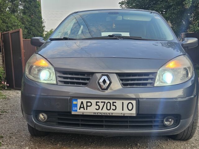 Сірий Рено Сценік II, об'ємом двигуна 1.6 л та пробігом 280 тис. км за 4900 $, фото 5 на Automoto.ua