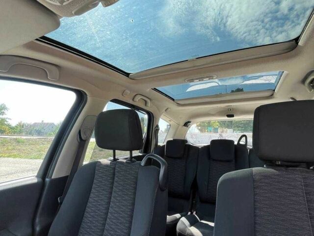 Рено Сценик II 2006 в Днепре (Днепропетровске) на Automoto.ua Серый Рено Сценик II, объемом двигателя 1.6 л и пробегом 221 тыс. км за 5300 $, фото 6 на Automoto.ua